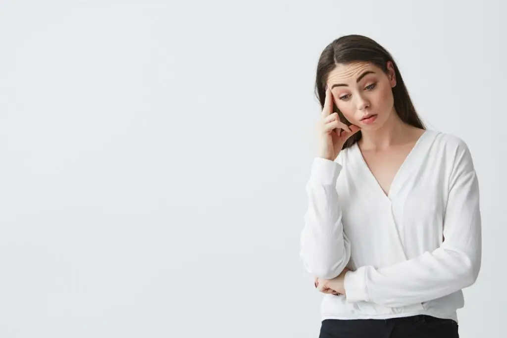 despersonalizacao ansiedade 3 - Psicóloga Fabíola Luciano - Especialista USP